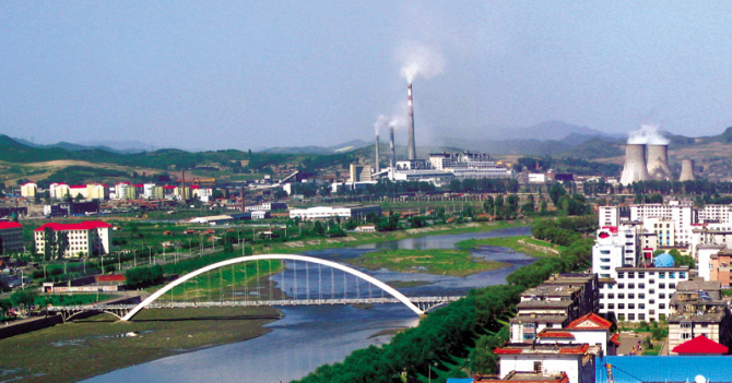 白山市市長王冰在白山經(jīng)濟(jì)開發(fā)區(qū)調(diào)研時強調(diào)加快推進(jìn)新區(qū)建設(shè)打造綠色轉(zhuǎn)型樣