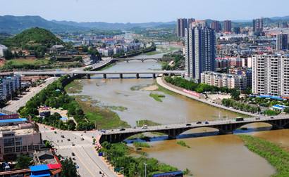 德陽(yáng)經(jīng)開(kāi)區(qū)：打造“千億產(chǎn)業(yè)、綠色園區(qū)、科技新城”